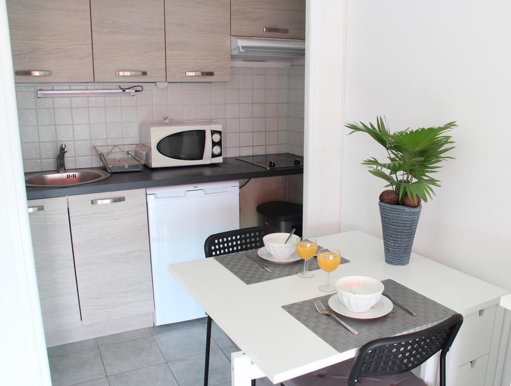 Residence Meublee Studiotel Cagnes-sur-Mer Exterior photo