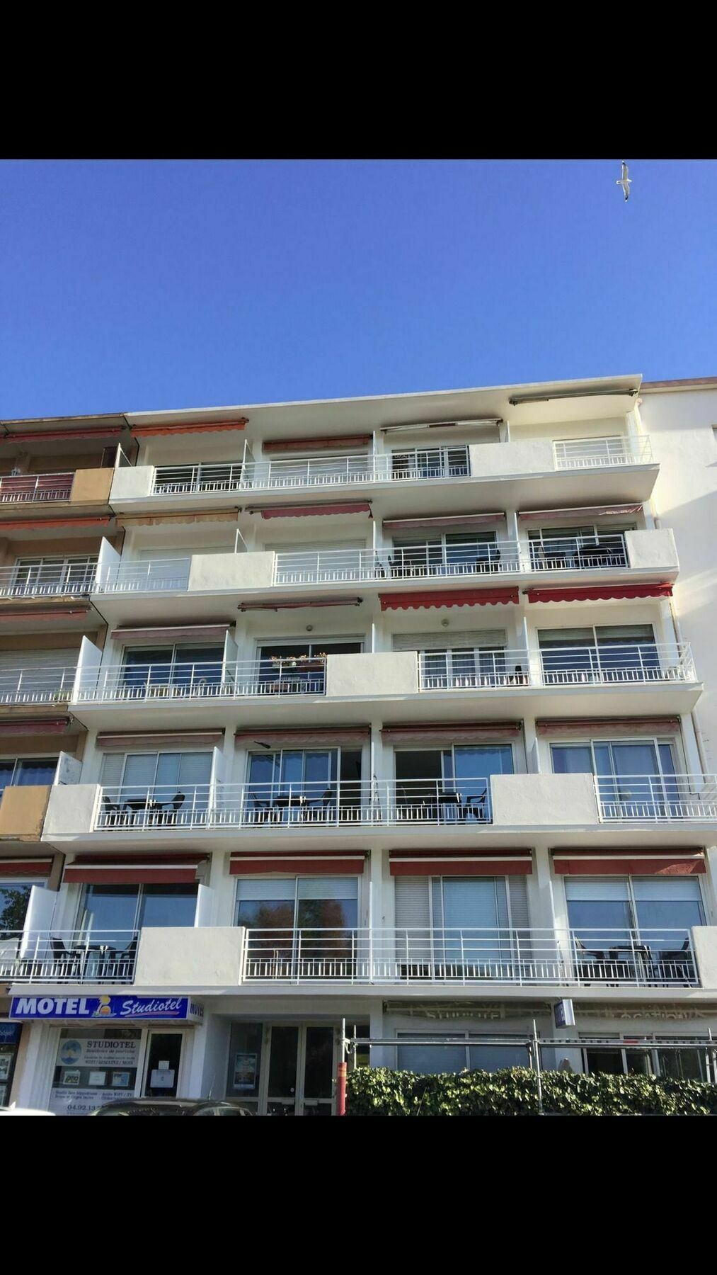 Residence Meublee Studiotel Cagnes-sur-Mer Exterior photo